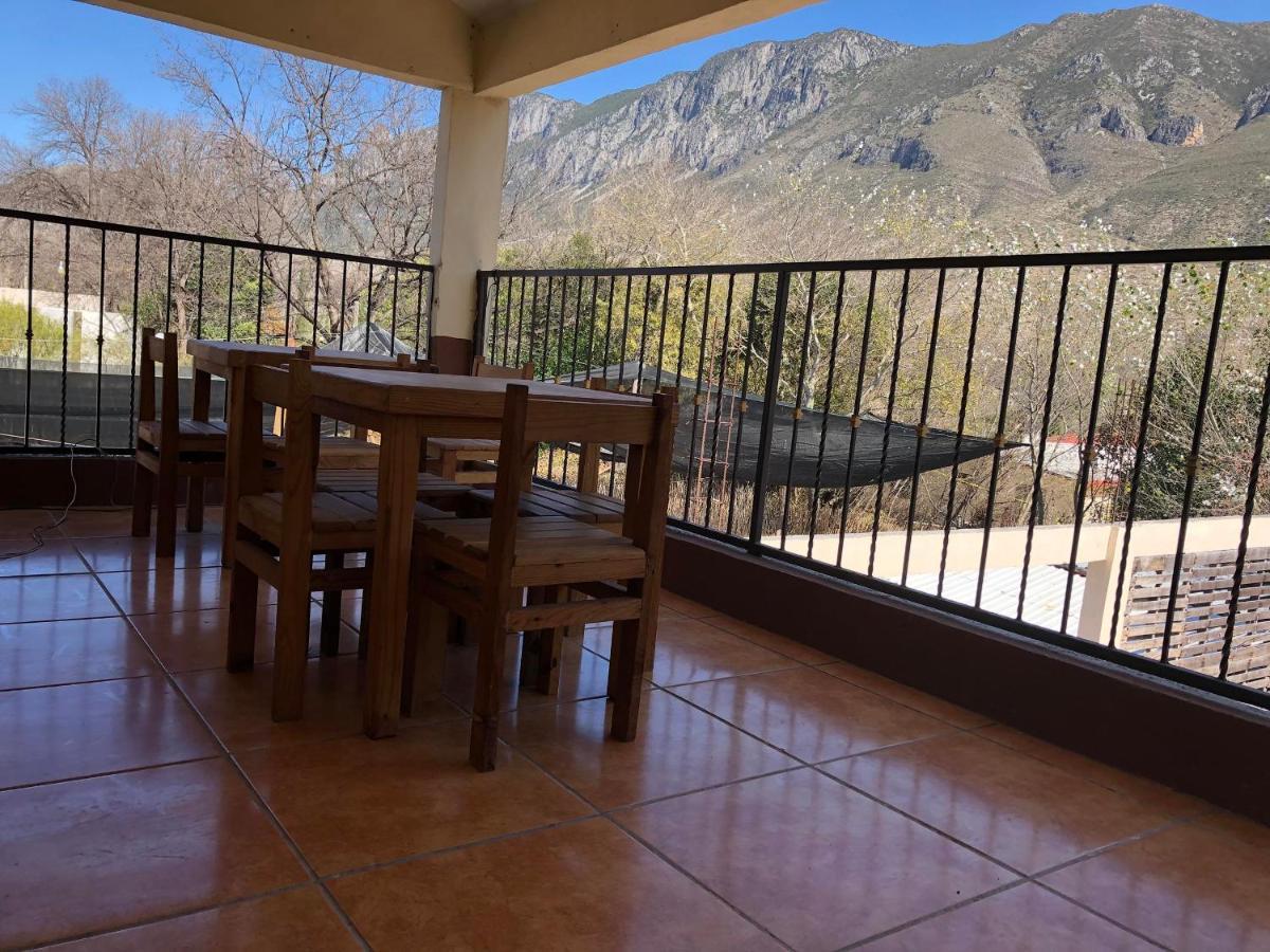 Oyo Hotel Cuatro Reales Galeana Екстериор снимка