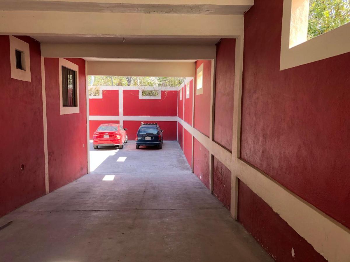 Oyo Hotel Cuatro Reales Galeana Екстериор снимка