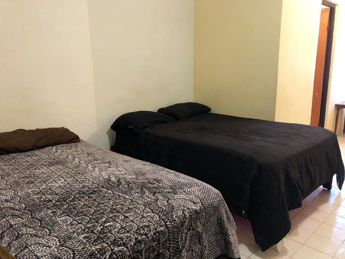 Oyo Hotel Cuatro Reales Galeana Екстериор снимка